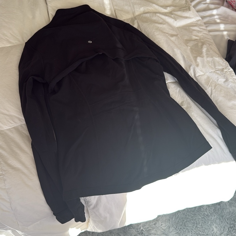 define jacket lululemon - Picture 5 of 6